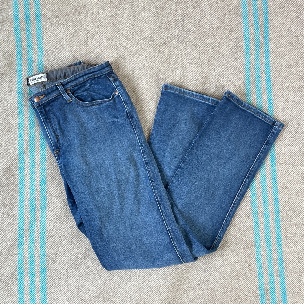Smith & Rogue Classic Women's Blue Straight-Leg Jeans